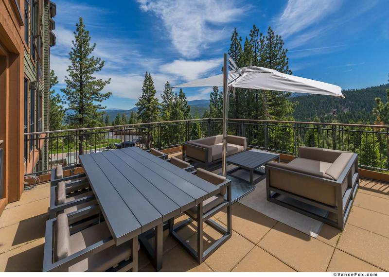 13031 Ritz-Carlton Highlands Dr, Truckee, CA 96161 MLS-20191165 ...